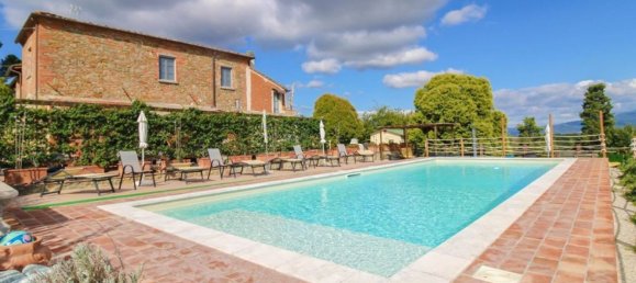 18 rooms House in Marciano della Chiana, Italy No. 216328 9