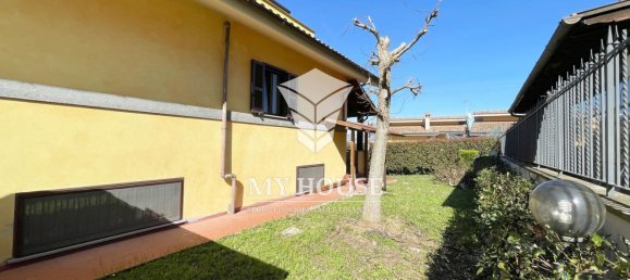 9-salle Villa à Labico, Italy No. 44733 32