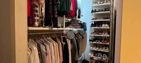 3-salle Appartement à Pavia, Italy No. 53823 22