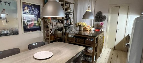 3-salle Appartement à Pavia, Italy No. 53823 7