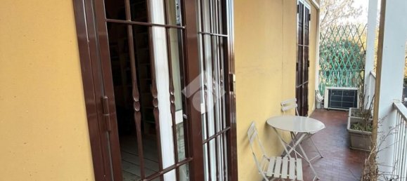 3-salle Appartement à Pavia, Italy No. 53823 26