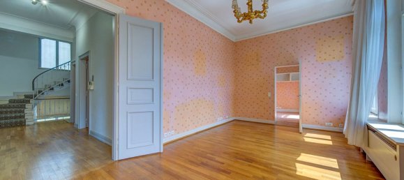 5 bedrooms House in Metz, France No. 72600 4