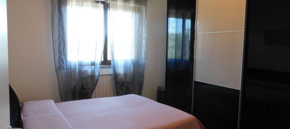 4 bedrooms Apartment in Spoltore, Italy No. 363580 10