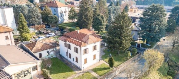 4 bedrooms Villa in Galbiate, Italy No. 87654 6