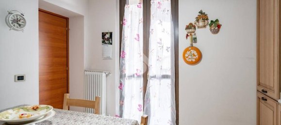 4 bedrooms Villa in Galbiate, Italy No. 87654 29