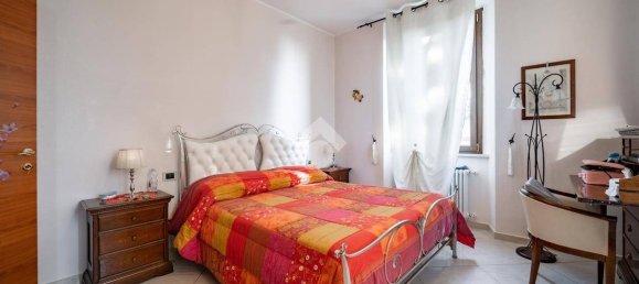 4 bedrooms Villa in Galbiate, Italy No. 87654 42