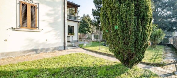 4 bedrooms Villa in Galbiate, Italy No. 87654 37