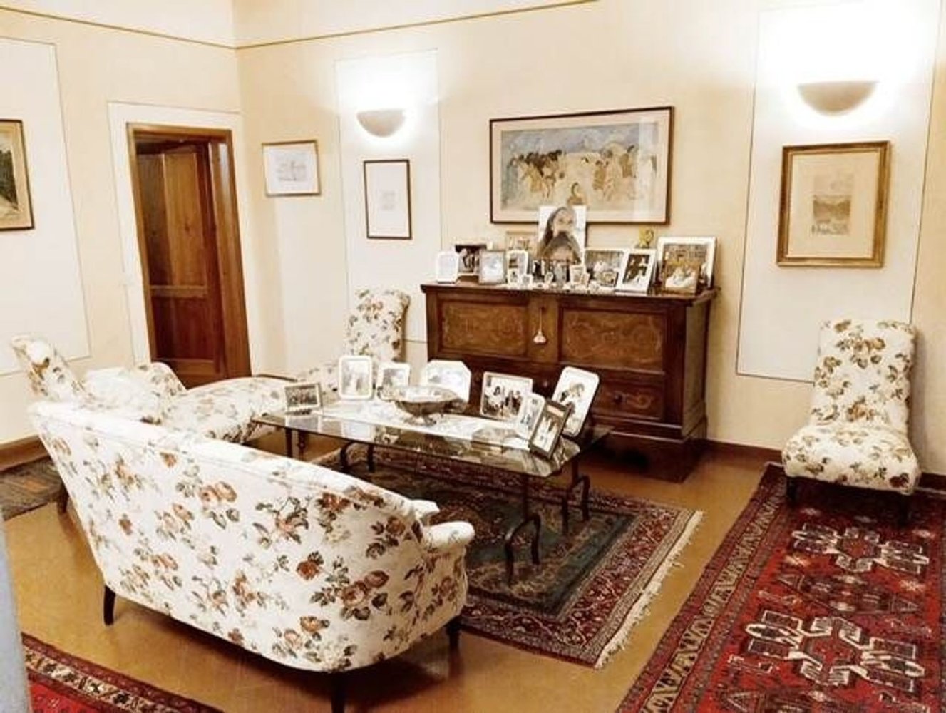 14 rooms Villa in Pistoia, Italy No. 217005