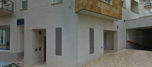 Garage à Chartered Community of Navarre, Spain No. 123813 3