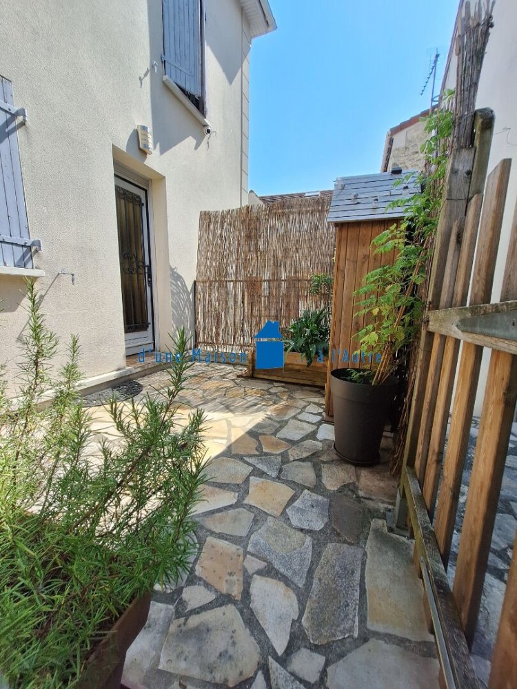 3 Schlafzimmer Villa in Carrieres-sur-Seine, France, Nr. 162664