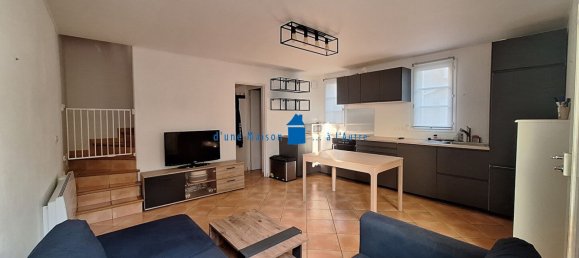 3 Schlafzimmer Villa in Carrieres-sur-Seine, France, Nr. 162664 2