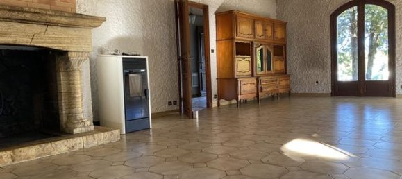 3 bedrooms House in Occitanie, France No. 315675 4