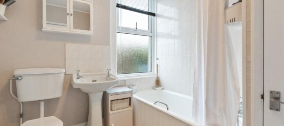 2 bedrooms House in Torquay, United Kingdom No. 13714 9