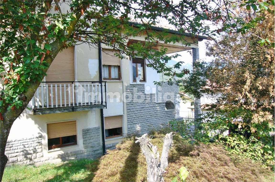 4 Schlafzimmer Villa in Bedulita, Italy, Nr. 323765
