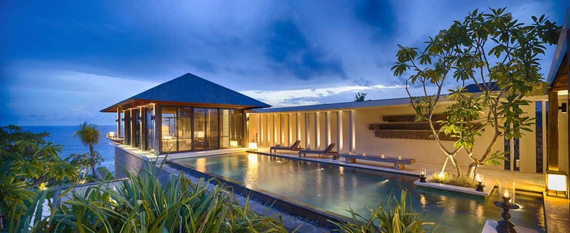 4 bedrooms Villa in South Kuta, Indonesia No. 404540