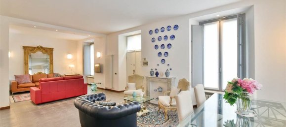 Apartamento de 4 dormitorios en Como, Italy No. 174601 22