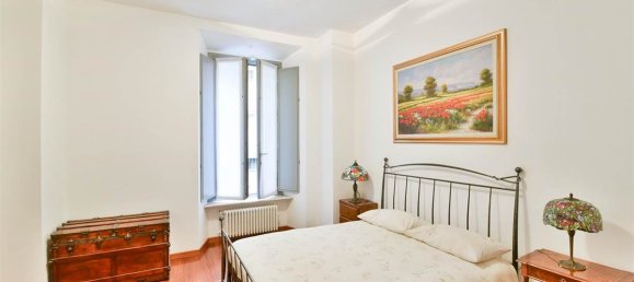 Apartamento de 4 dormitorios en Como, Italy No. 174601 35