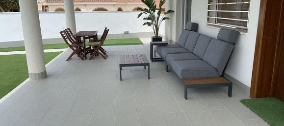 4 bedrooms House in Santa Pola, Spain No. 12032 8