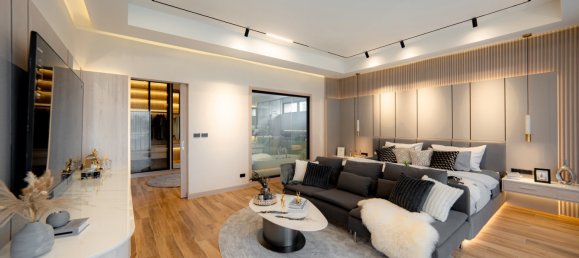5 bedrooms Villa for sale in Pattaya, Chonburi, Eastern Thailand, Thailand № 60151 8