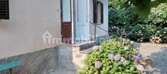 4 bedrooms Villa in Angrogna, Italy No. 298182 8