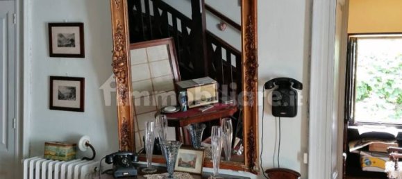 4 bedrooms Villa in Angrogna, Italy No. 298182 10