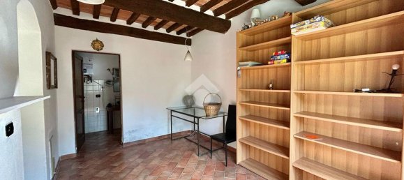 Villa de 5 divisões em Cascina, Italy N.º 35373 42