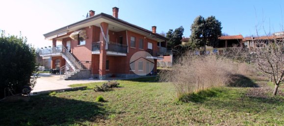 5 rooms Villa in Pocapaglia, Italy No. 153744 8