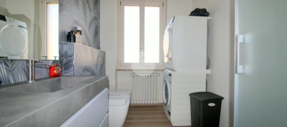 5 rooms Villa in Pocapaglia, Italy No. 153744 6