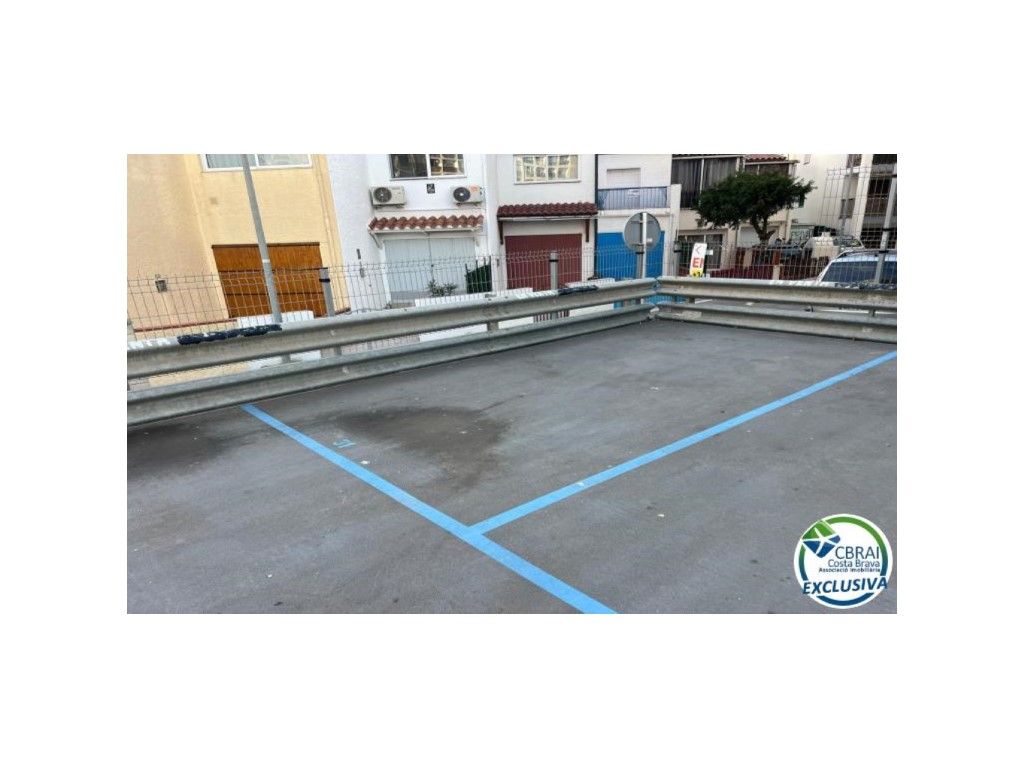 Garaje en Empuriabrava, Spain 21 m² No. 198918