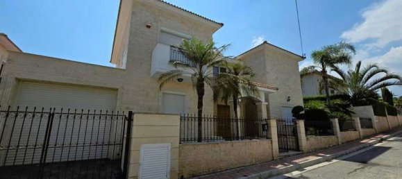 Коммерческая недвижимость с 3 спальнями в Агиос Тихонас, Кипр № 20497 15