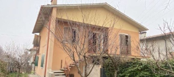 4 rooms Apartment in Abano Terme, Italy No. 15418 2