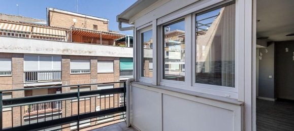 Apartamento de 2 dormitorios en Granada, Spain No. 135436 5