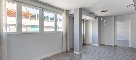 Apartamento de 2 dormitorios en Granada, Spain No. 135436 2