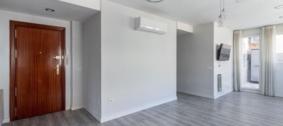 Apartamento de 2 dormitorios en Granada, Spain No. 135436 6