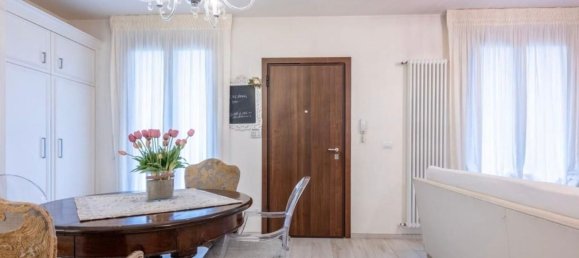 3-salle Maison à Castelfranco di Sotto, Italy No. 296614 12