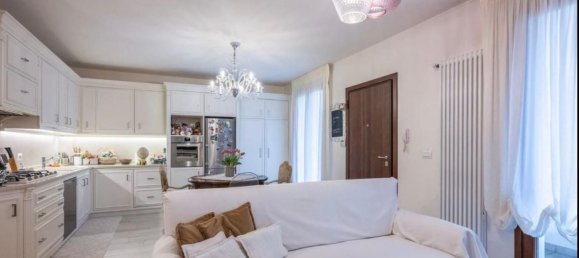 3-salle Maison à Castelfranco di Sotto, Italy No. 296614 7