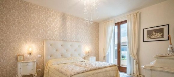 3-salle Maison à Castelfranco di Sotto, Italy No. 296614 18