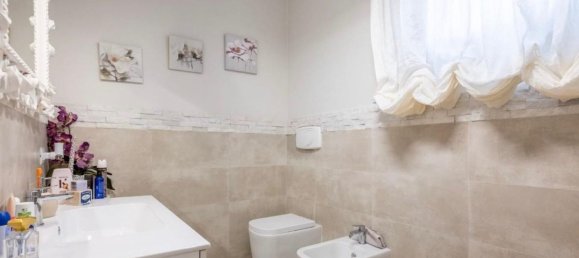 3-salle Maison à Castelfranco di Sotto, Italy No. 296614 16