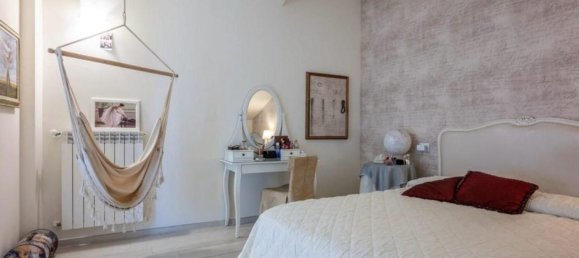 3-salle Maison à Castelfranco di Sotto, Italy No. 296614 23