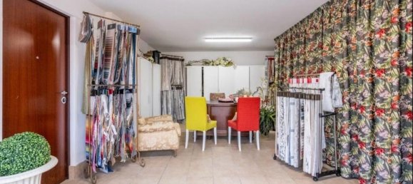 3-salle Maison à Castelfranco di Sotto, Italy No. 296614 29