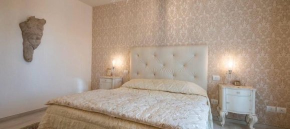 3-salle Maison à Castelfranco di Sotto, Italy No. 296614 20