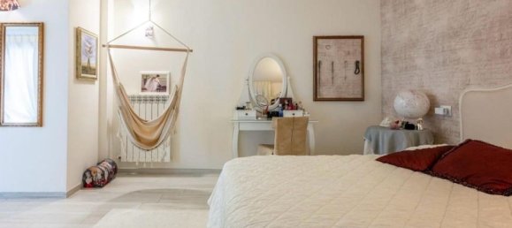 3-salle Maison à Castelfranco di Sotto, Italy No. 296614 4