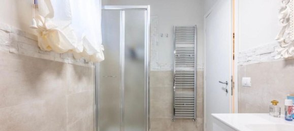 3-salle Maison à Castelfranco di Sotto, Italy No. 296614 17