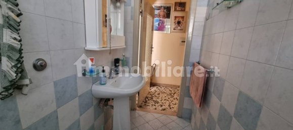 2 Schlafzimmer Wohnung in Naples, Italy, Nr. 313665 16