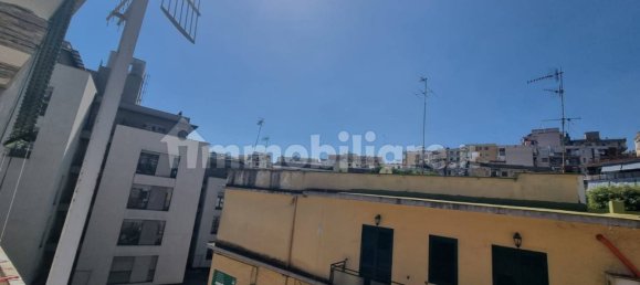 2 Schlafzimmer Wohnung in Naples, Italy, Nr. 313665 2