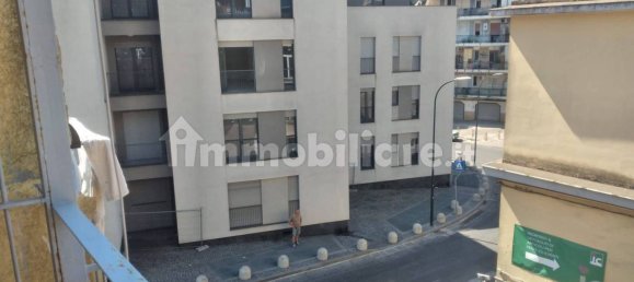 2 Schlafzimmer Wohnung in Naples, Italy, Nr. 313665 10