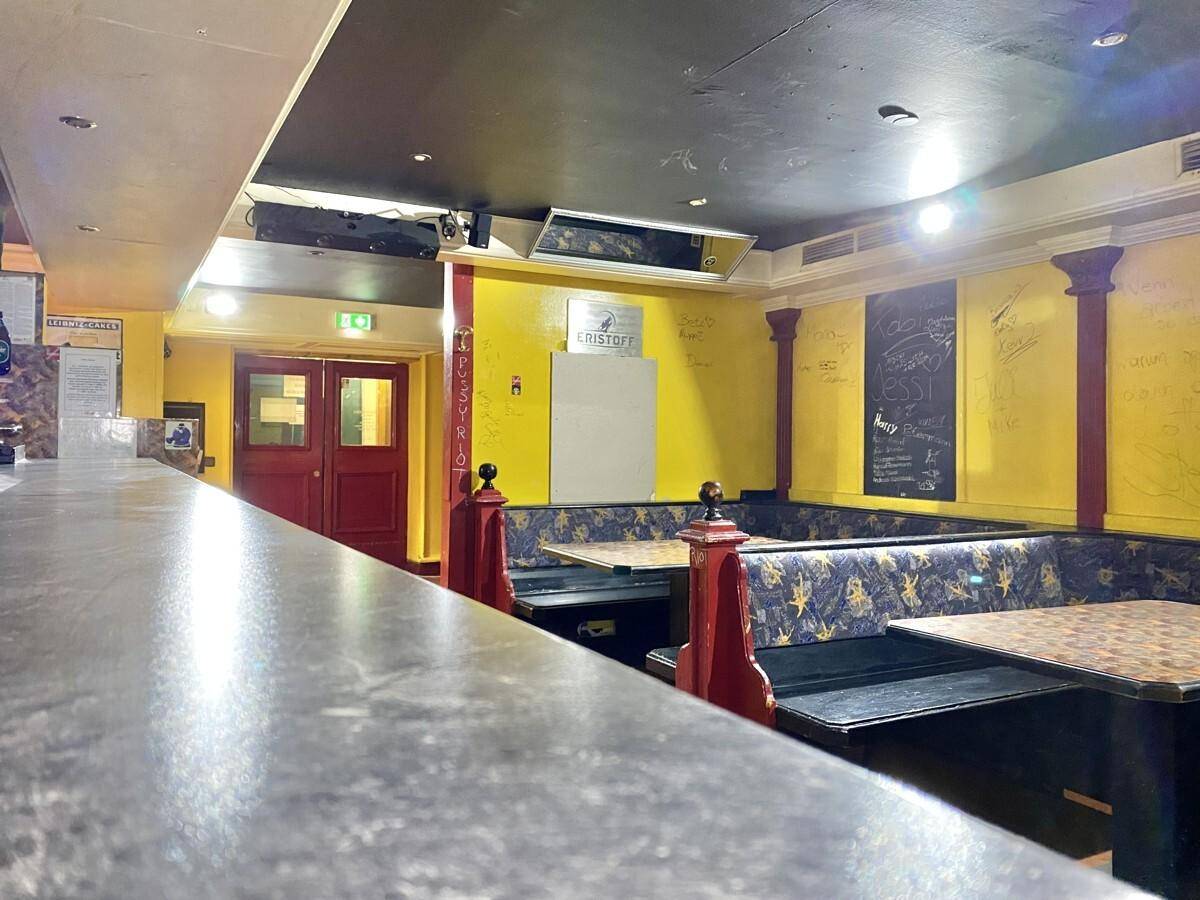 Propiedad comercial en Liezen, Austria 194 m² No. 257040