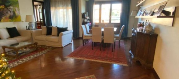 3 bedrooms Apartment in Rome, Italy No. 336604 7