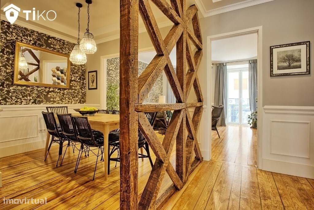 5 bedrooms Duplex in Lisbon, Portugal No. 11023