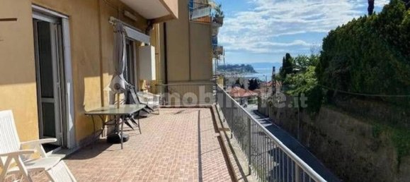 5 bedrooms Apartment in Albissola Marina, Italy No. 285703 3
